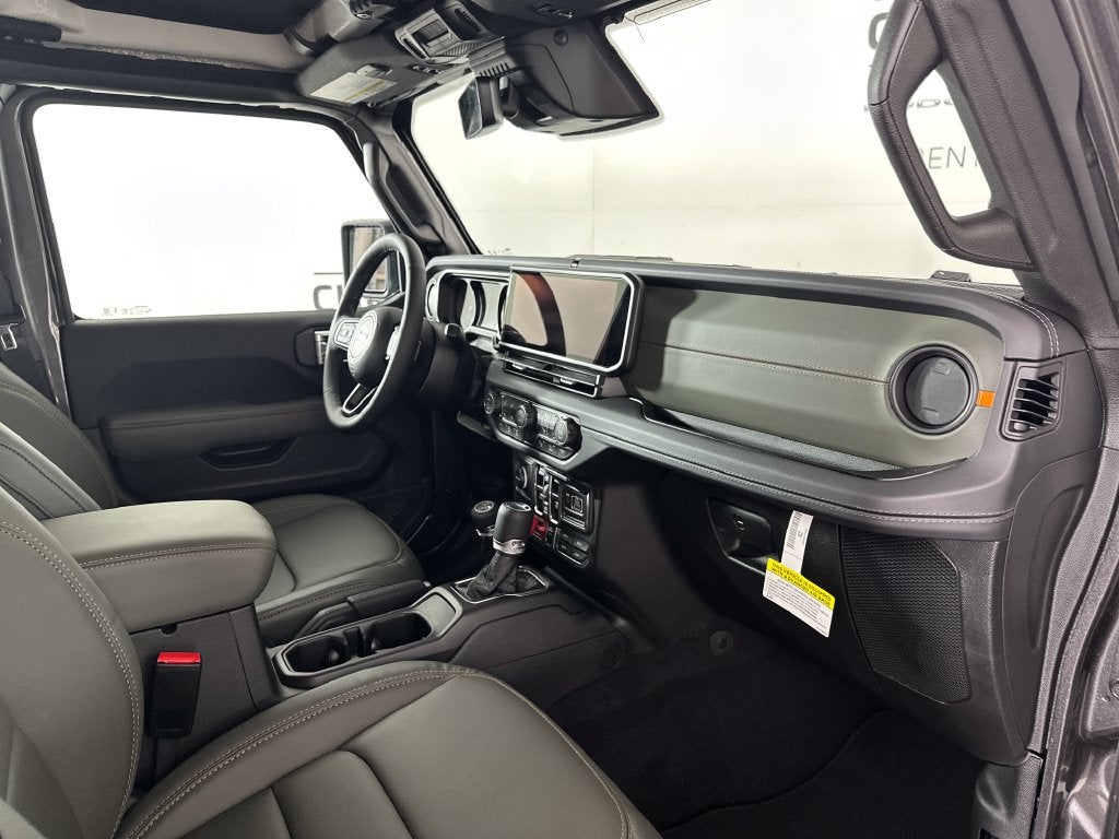 2027 Jeep Gladiator GLADIATOR MOJAVE X 4X4
