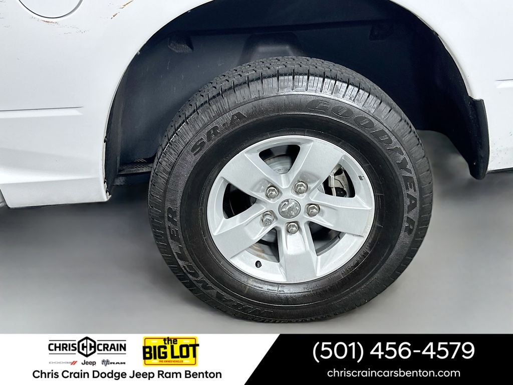 2024 RAM 1500 Classic Tradesman Crew Cab 4x2 5'7' Box