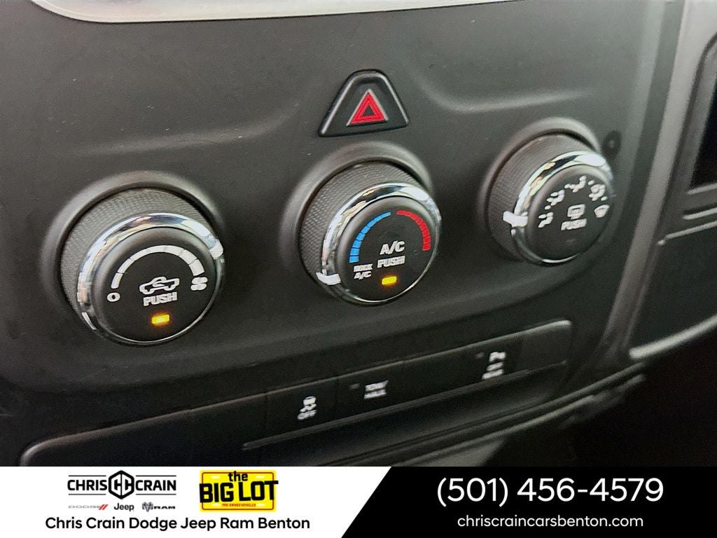 2024 RAM 1500 Classic Warlock Crew Cab 4x4 5'7' Box
