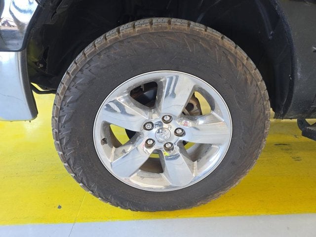 2017 RAM 1500 Lone Star Crew Cab 4x4 5'7' Box