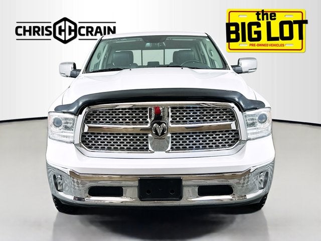 2017 RAM 1500 Laramie Crew Cab 4x4 5'7' Box