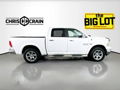 2017 RAM 1500 Laramie Crew Cab 4x4 5'7' Box