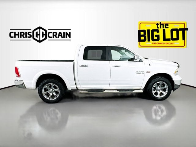 2017 RAM 1500 Laramie Crew Cab 4x4 5'7' Box