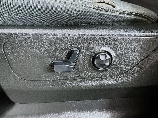 2021 RAM 1500 Lone Star Crew Cab 4x2 5'7' Box