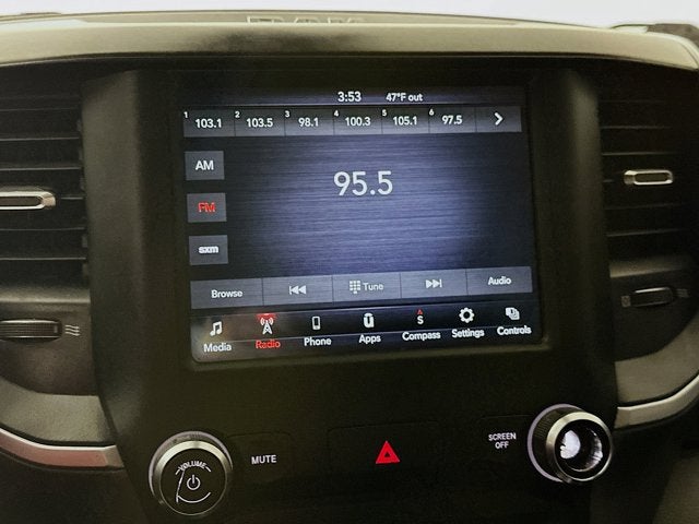 2021 RAM 1500 Lone Star Crew Cab 4x2 5'7' Box