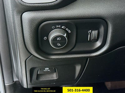 2023 RAM 1500 Big Horn Crew Cab 4x2 5'7' Box