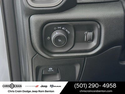 2026 RAM Ram 1500 RAM 1500 TRADESMAN CREW CAB 4X2 5'7' BOX