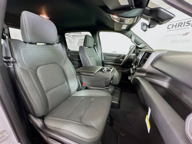 2026 RAM Ram 1500 RAM 1500 TRADESMAN CREW CAB 4X2 5'7' BOX