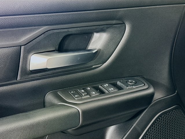 2026 RAM Ram 1500 RAM 1500 TRADESMAN QUAD CAB 4X4 6'4' BOX