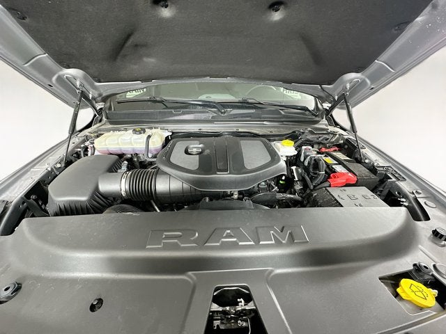 2025 RAM 1500 Big Horn Crew Cab 4x4 5'7' Box