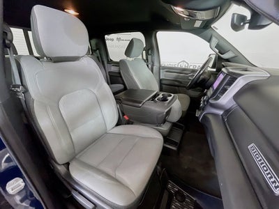 2022 RAM 1500 Big Horn Crew Cab 4x4 5'7' Box
