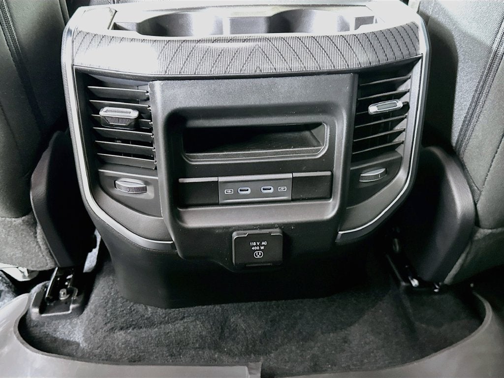 2027 RAM Ram 1500 RAM 1500 BIG HORN CREW CAB 4X4 5'7' BOX