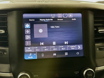 2022 RAM 1500 Big Horn Crew Cab 4x4 5'7' Box