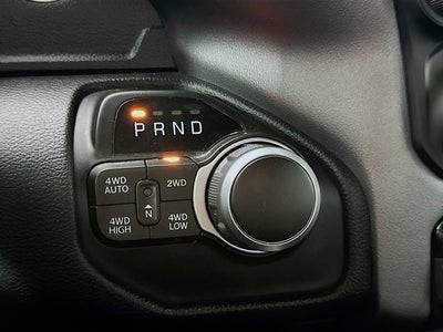 2022 RAM 1500 Big Horn Crew Cab 4x4 5'7' Box