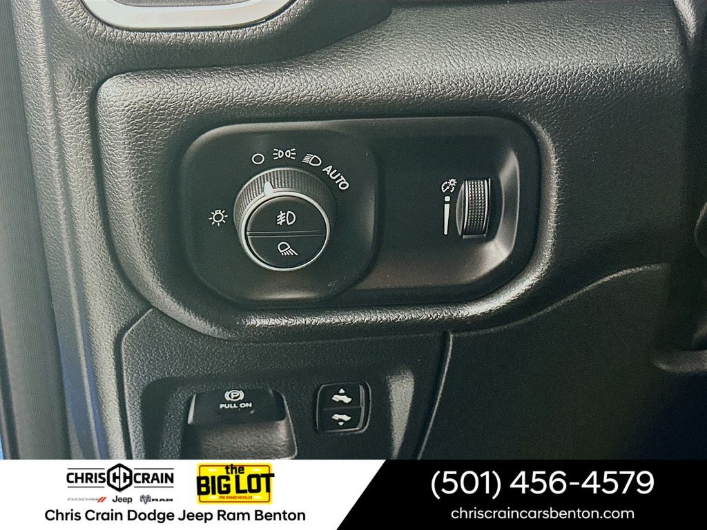 2022 RAM 1500 Big Horn Crew Cab 4x4 5'7' Box