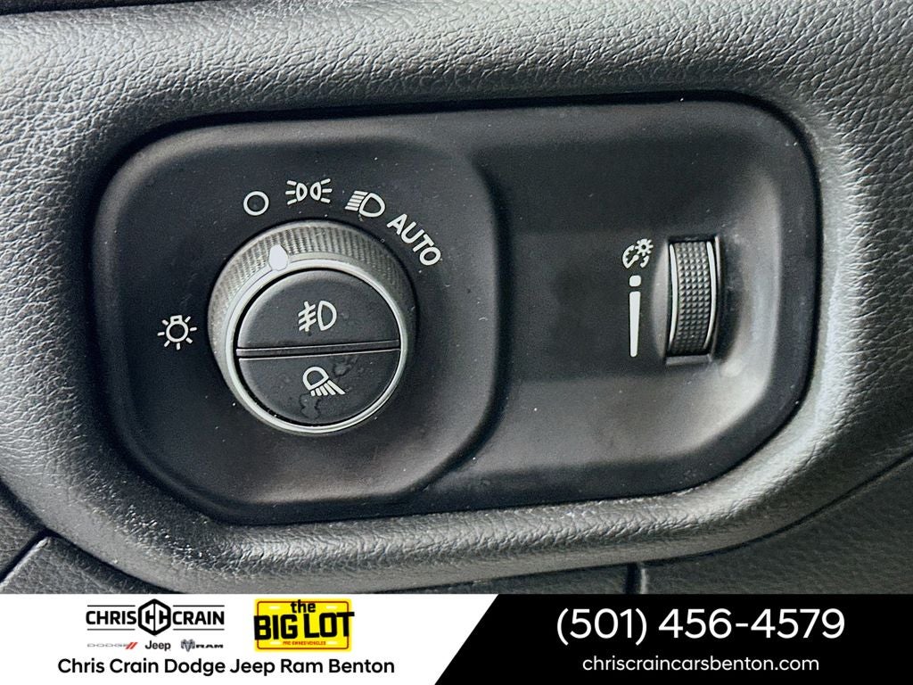 2024 RAM 1500 Big Horn Crew Cab 4x4 5'7' Box