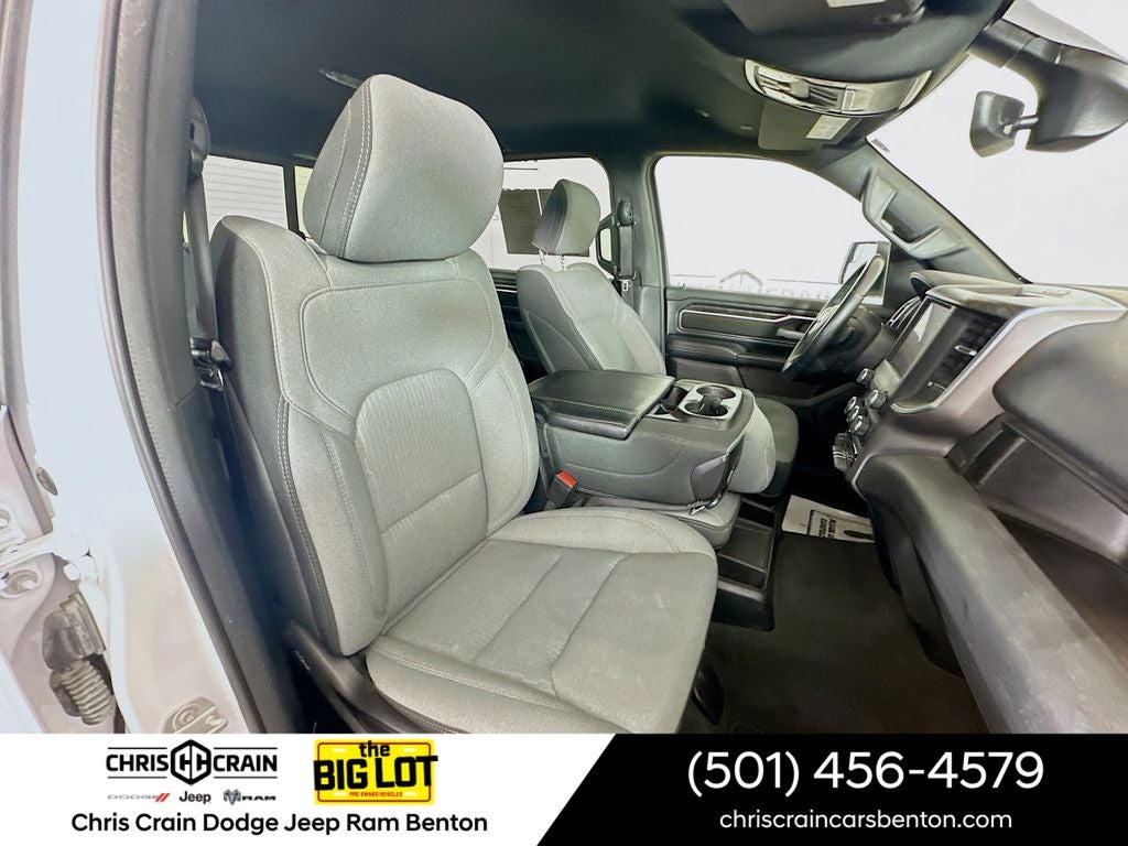 2024 RAM 1500 Big Horn Crew Cab 4x4 5'7' Box