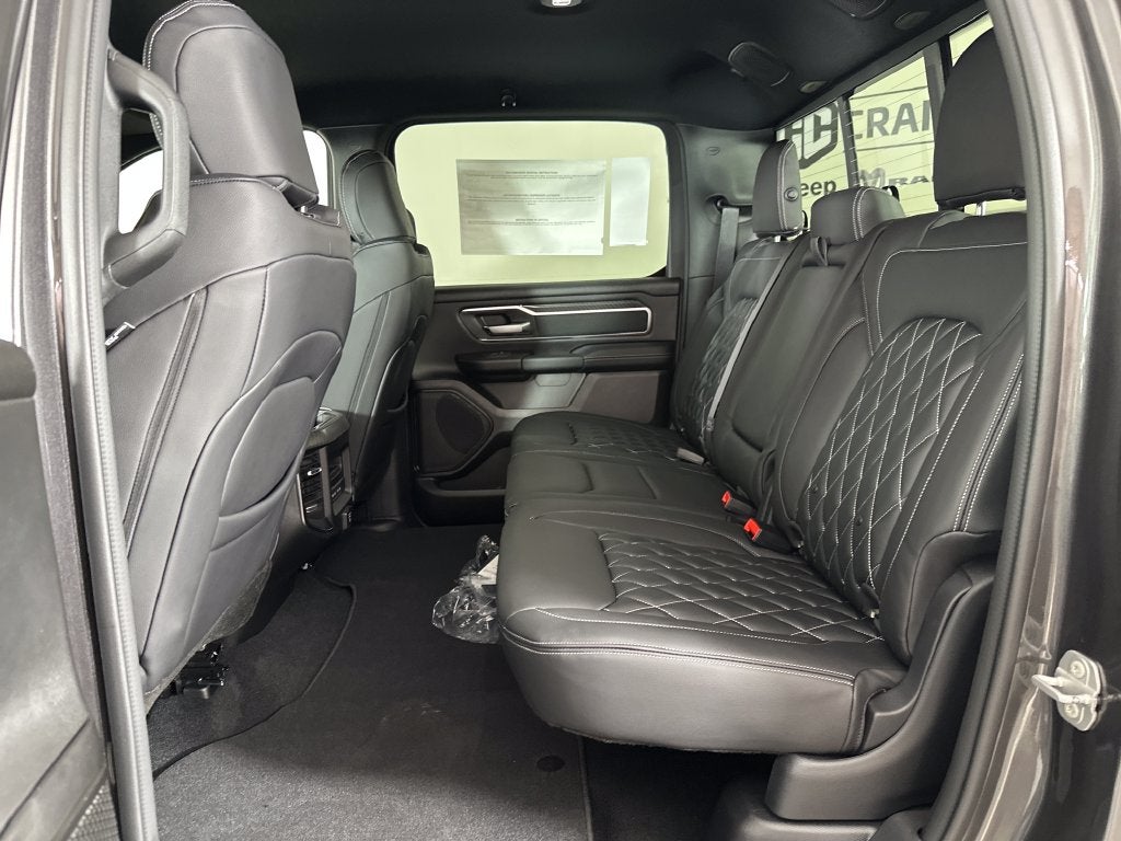 2027 RAM Ram 1500 RAM 1500 BIG HORN CREW CAB 4X4 5'7' BOX