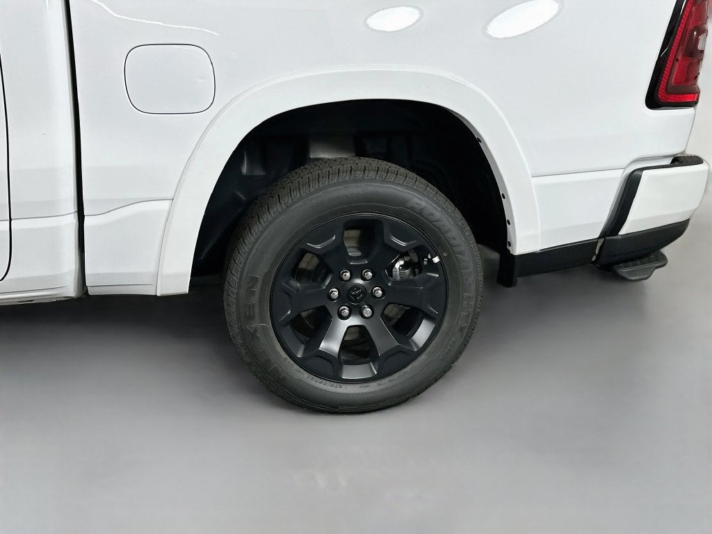2027 RAM Ram 1500 RAM 1500 BIG HORN CREW CAB 4X4 5'7' BOX