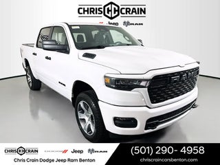 2026 RAM Ram 1500 RAM 1500 EXPRESS CREW CAB 4X4 5'7' BOX