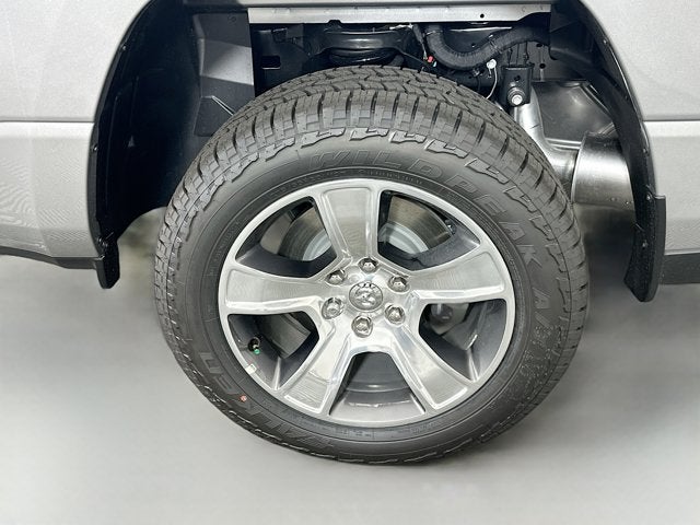 2026 RAM Ram 1500 RAM 1500 TRADESMAN CREW CAB 4X4 5'7' BOX