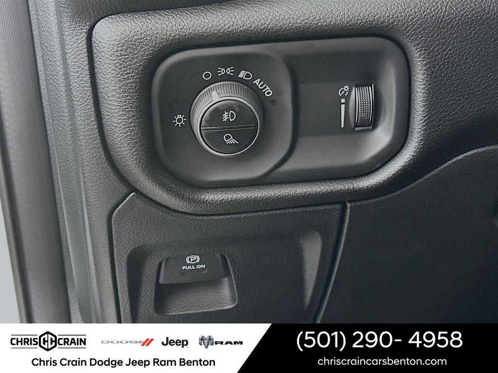 2026 RAM Ram 1500 RAM 1500 EXPRESS CREW CAB 4X4 5'7' BOX
