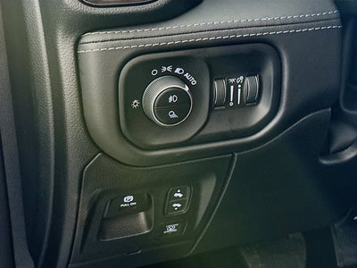 2026 RAM Ram 1500 RAM 1500 LIMITED CREW CAB 4X4 5'7' BOX