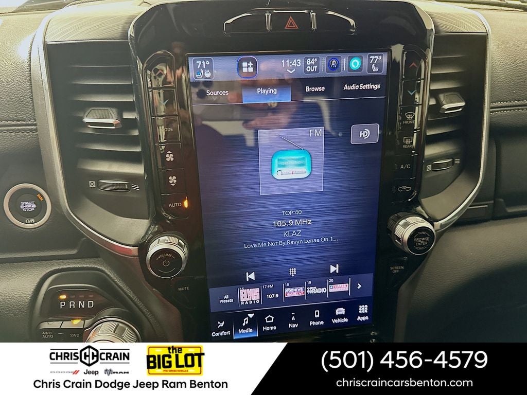 2023 RAM 1500 Laramie Crew Cab 4x4 5'7' Box