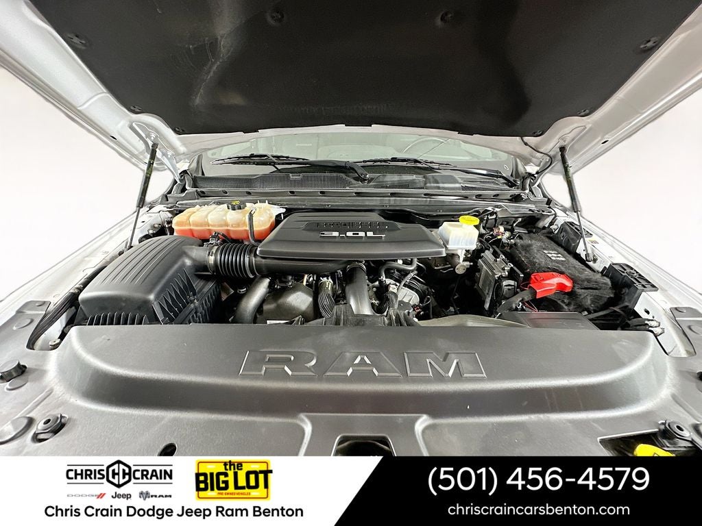 2023 RAM 1500 Laramie Crew Cab 4x4 5'7' Box
