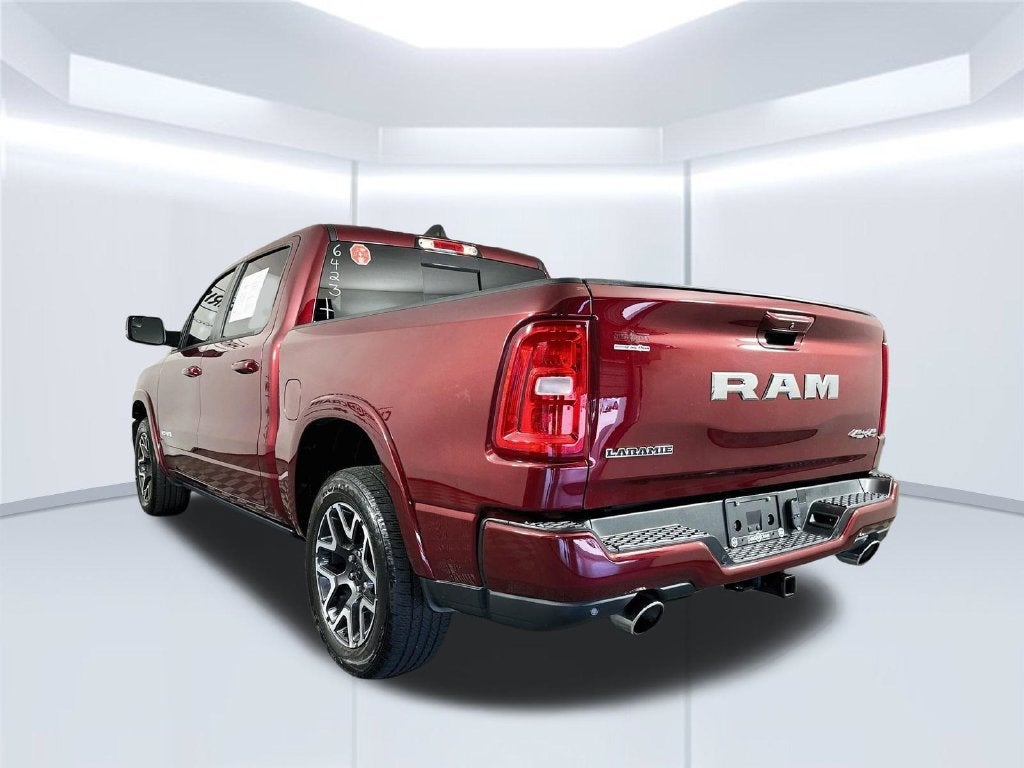 2025 RAM 1500 Laramie Crew Cab 4x4 5'7' Box