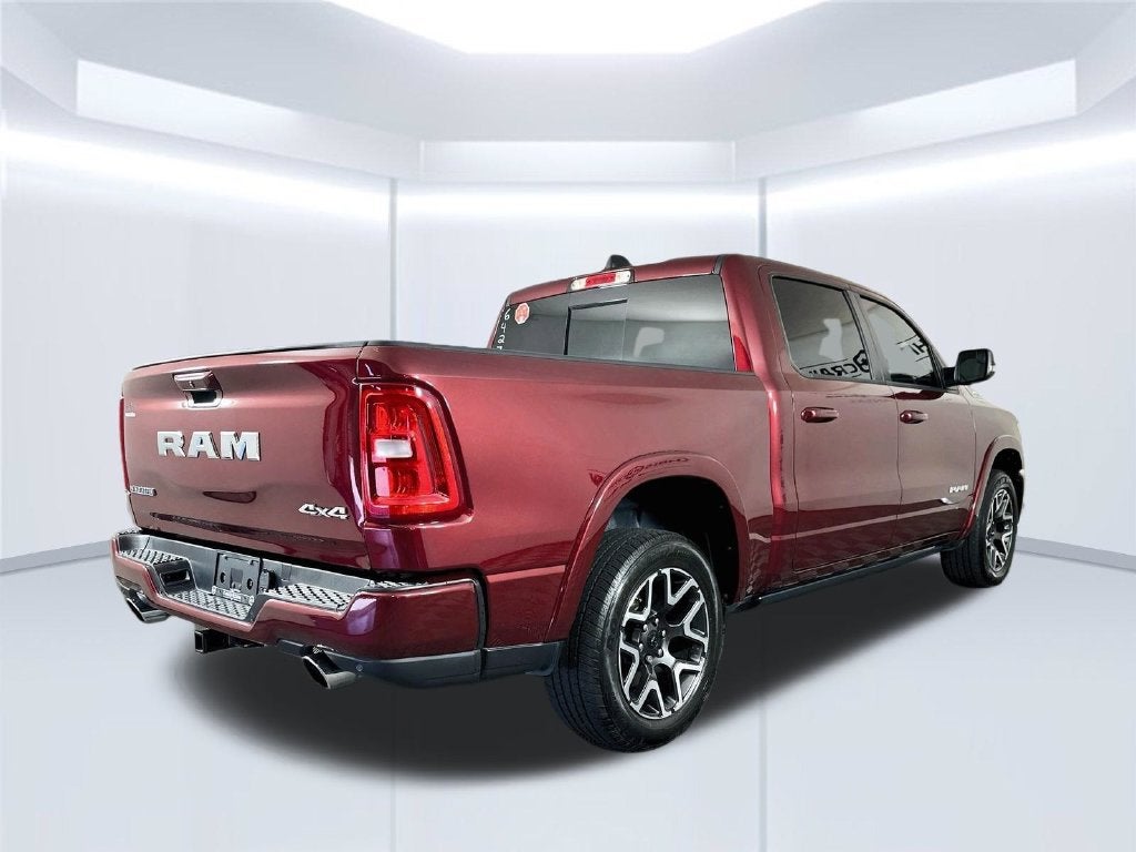 2025 RAM 1500 Laramie Crew Cab 4x4 5'7' Box