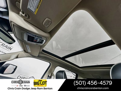 2021 RAM 1500 Laramie Crew Cab 4x4 5'7' Box