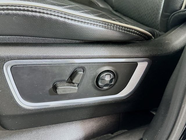 2021 RAM 1500 Laramie Crew Cab 4x4 5'7' Box