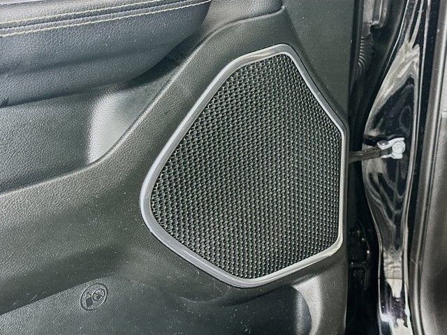 2021 RAM 1500 Laramie Crew Cab 4x4 5'7' Box