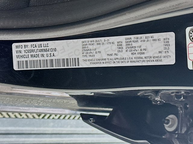 2021 RAM 1500 Laramie Crew Cab 4x4 5'7' Box