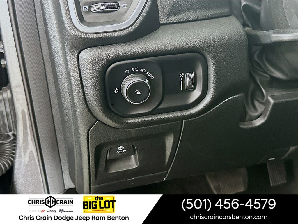 2024 RAM 1500 Laramie Crew Cab 4x4 5'7' Box