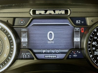 2019 RAM 1500 Laramie Crew Cab 4x4 5'7' Box