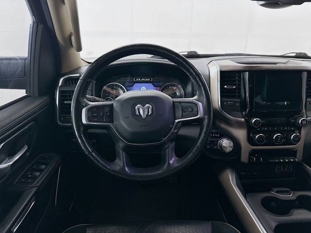 2019 RAM 1500 Laramie Crew Cab 4x4 5'7' Box