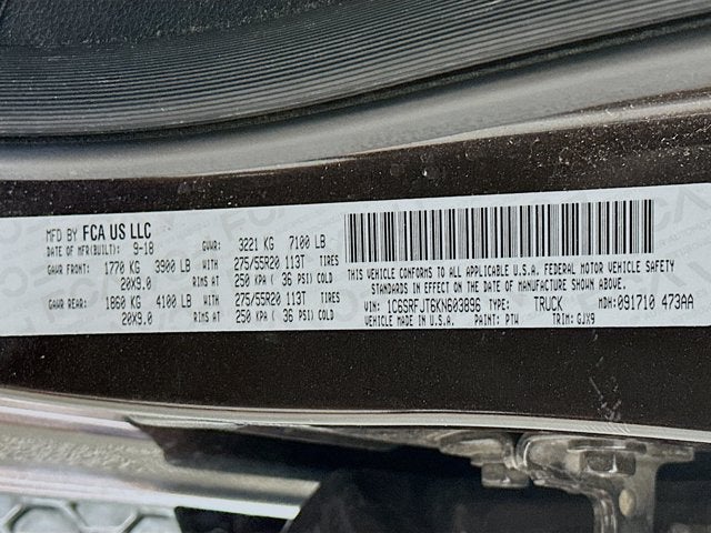 2019 RAM 1500 Laramie Crew Cab 4x4 5'7' Box