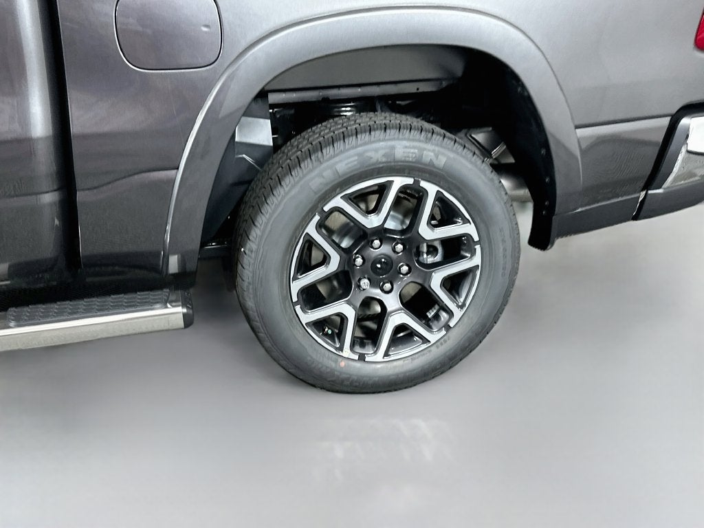 2027 RAM Ram 1500 RAM 1500 LARAMIE CREW CAB 4X4 5'7' BOX