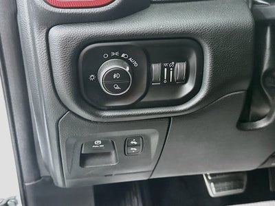 2025 RAM 1500 Rebel Crew Cab 4x4 5'7' Box