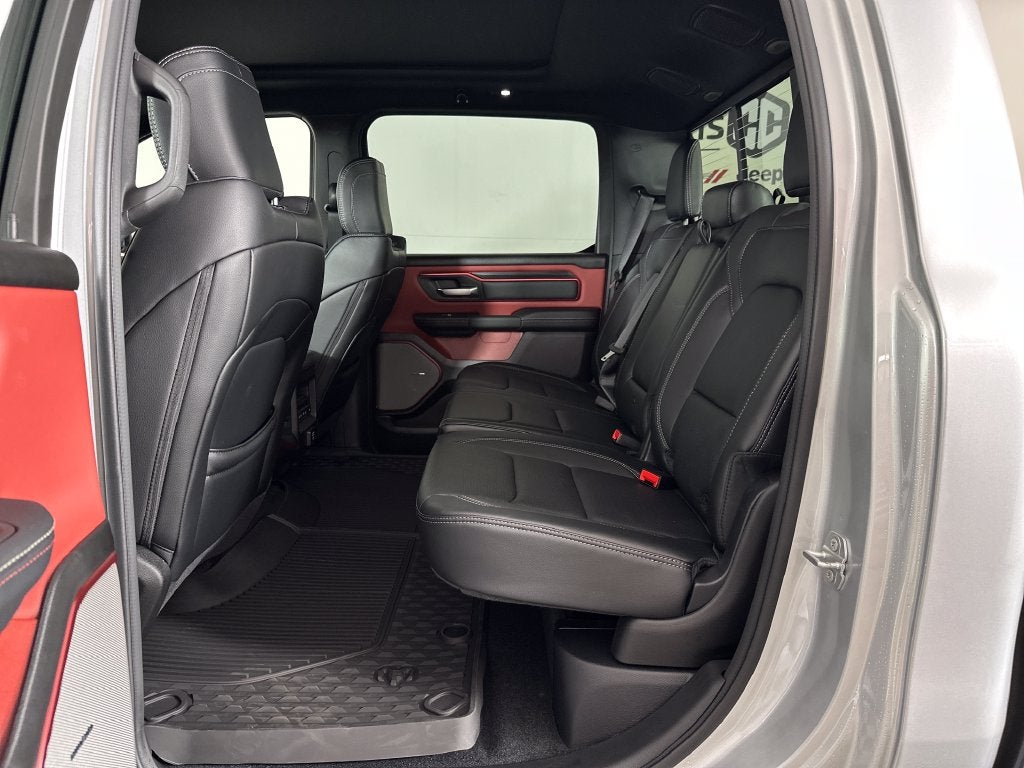 2027 RAM Ram 1500 RAM 1500 REBEL CREW CAB 4X4 5'7' BOX