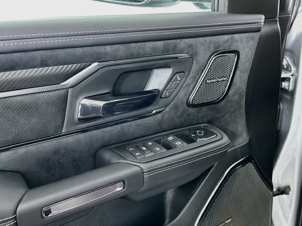 2027 RAM Ram 1500 RAM 1500 RHO CREW CAB 4X4 5'7' BOX