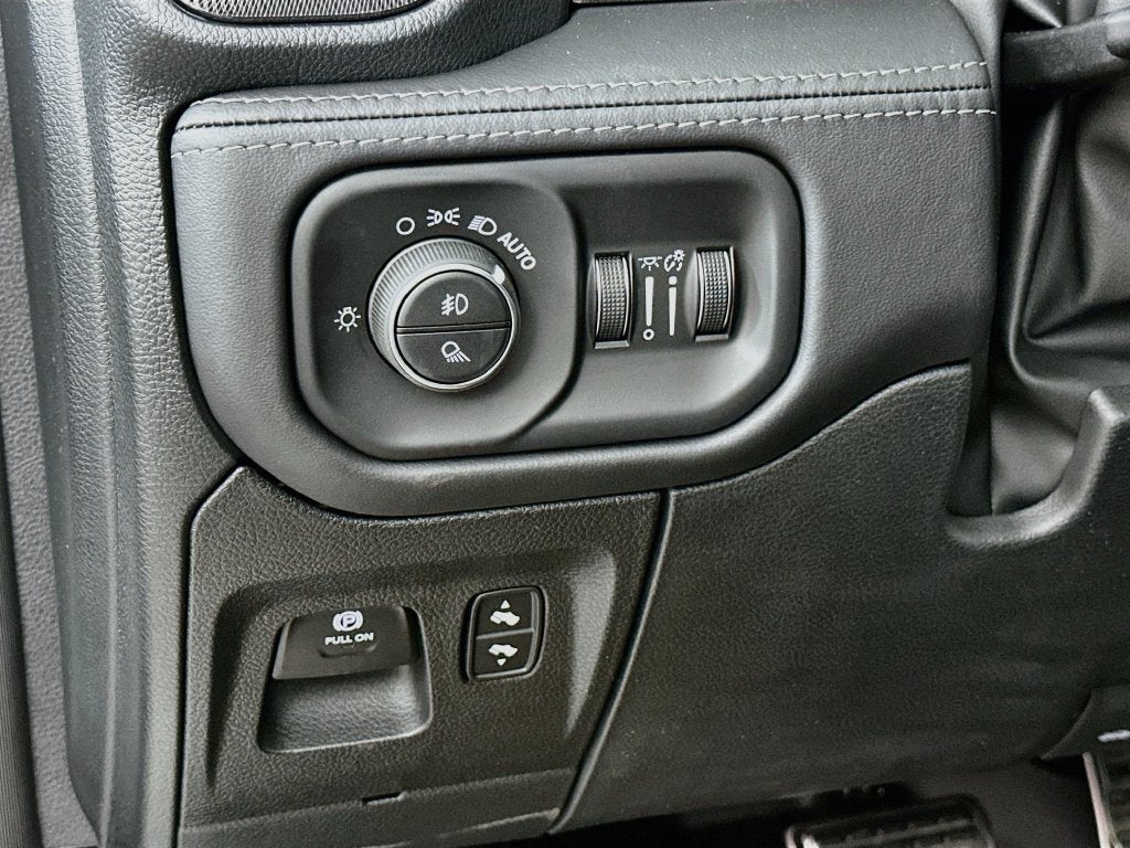 2027 RAM Ram 1500 RAM 1500 RHO CREW CAB 4X4 5'7' BOX
