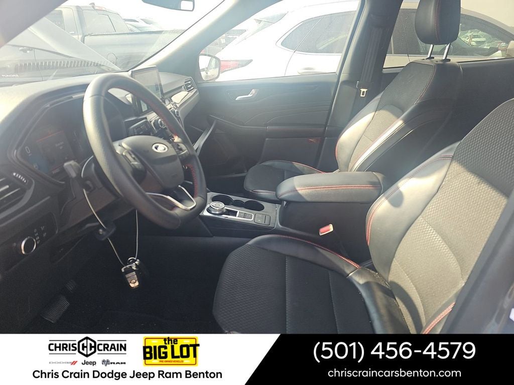 2025 Ford Escape ST-Line