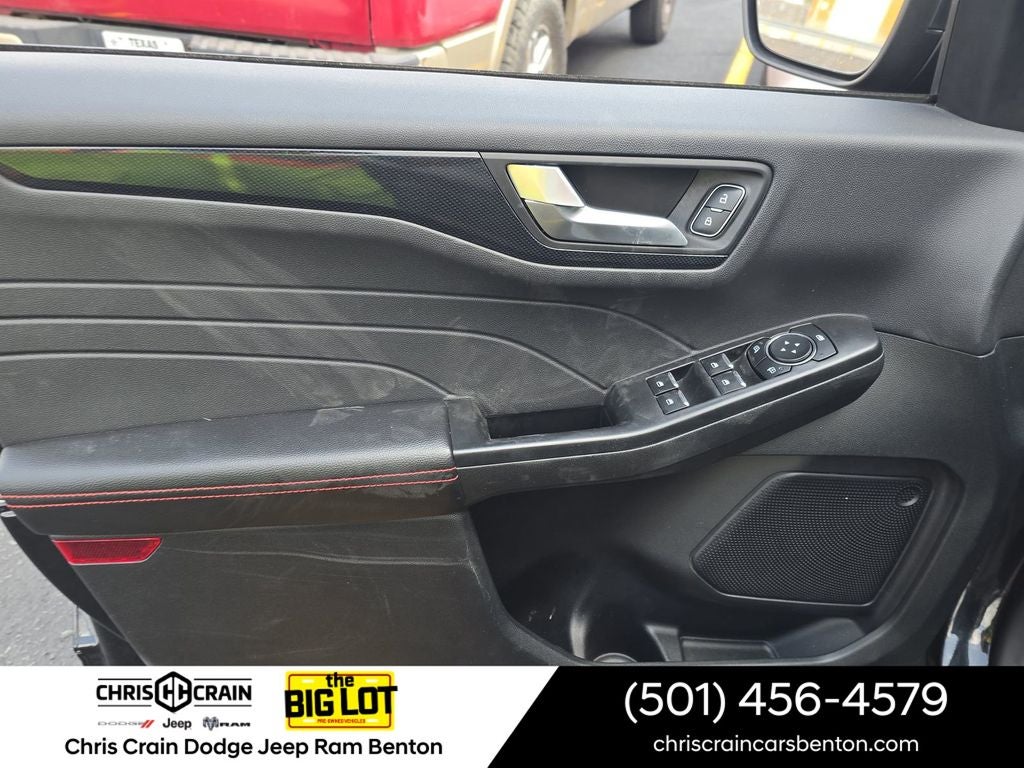 2025 Ford Escape ST-Line