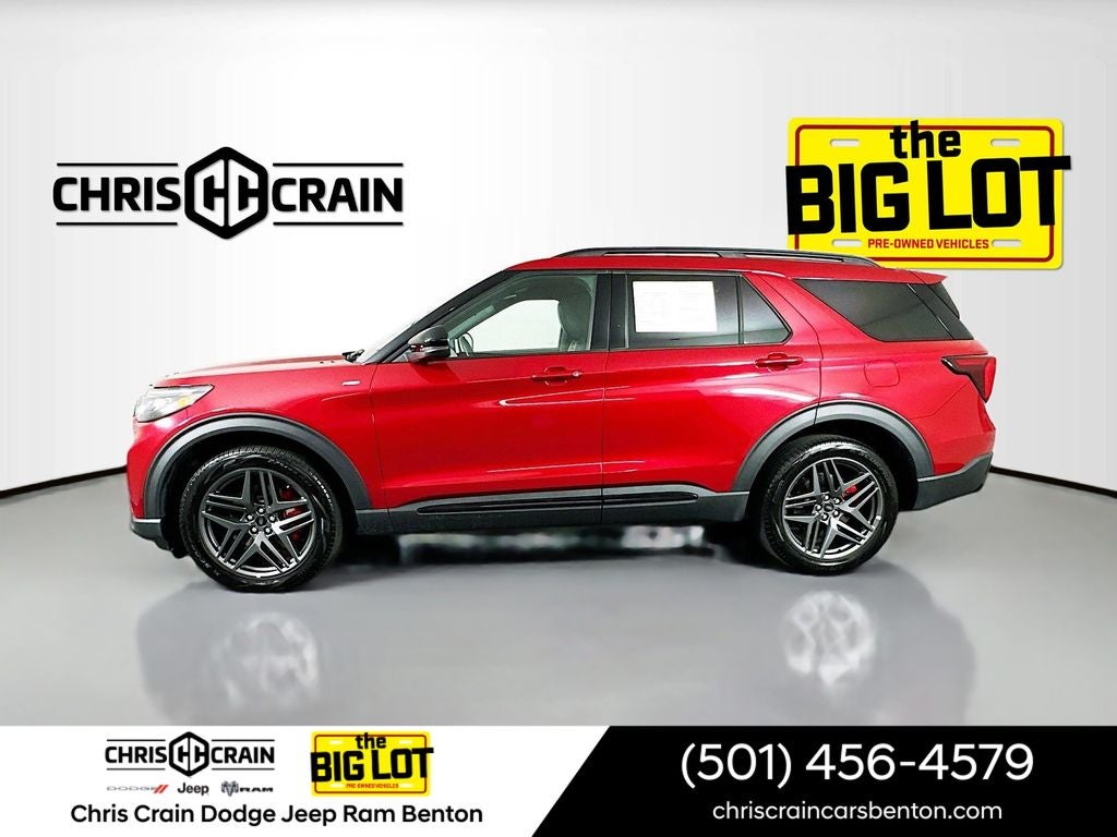 2025 Ford Explorer ST-Line