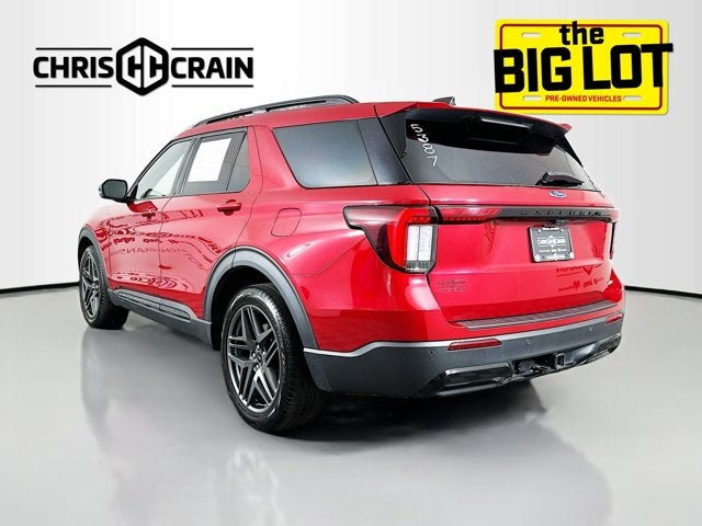 2025 Ford Explorer ST-Line