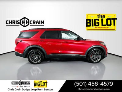 2025 Ford Explorer ST-Line