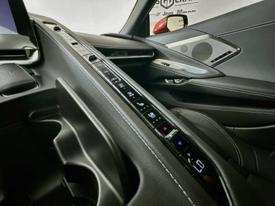 2024 Chevrolet Corvette Stingray RWD Convertible 2LT